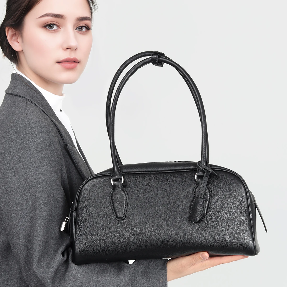 

Ew Cowhide India Bowling Bag Minimalist Long Handle Handbag Commuting Versatile Genuine Leather Shoulder Baguette Underarm Bag