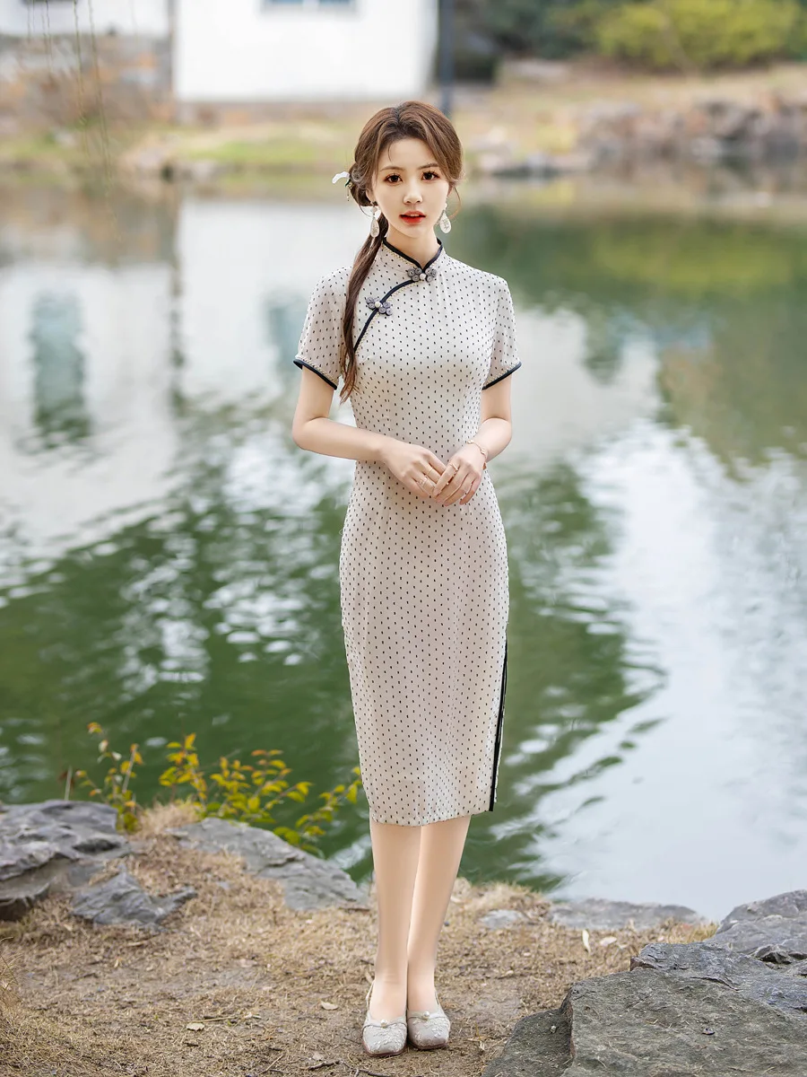 Polka Dot Sexy Slim Qipao Summer Short Sleeve Chinese Dress Elegant Classic Traditional Chinese Women Cheongsam image 5