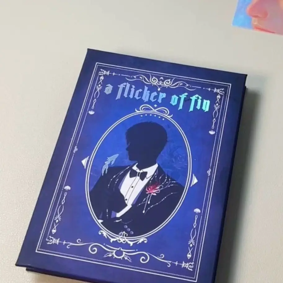 Liebe und Deepspace Rafayel Anime Cosplay Bilderbuch HD Comic Strips Maskottchen Student Zubehör Fans Geschenk