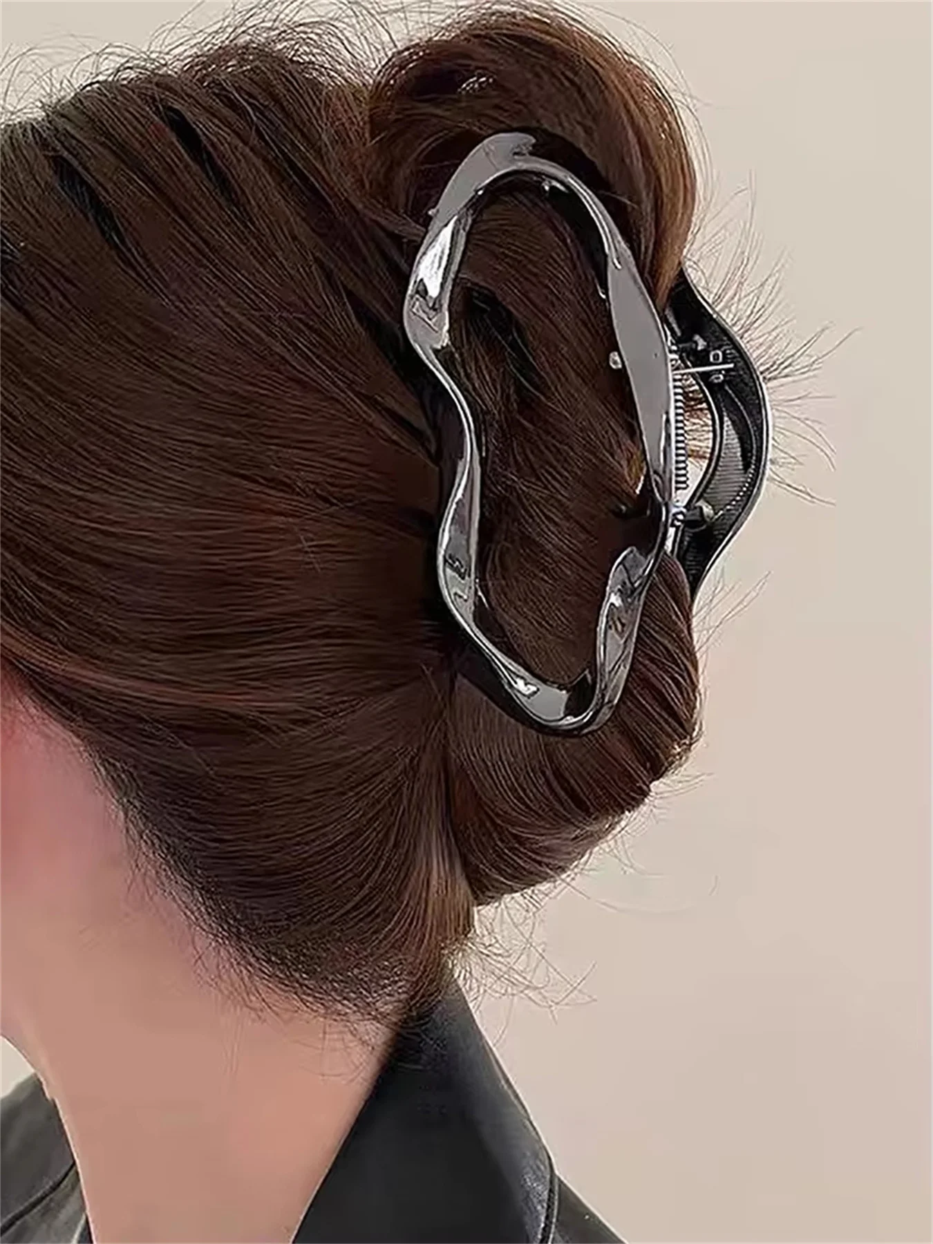 Thumbnail 4 - #90 Metal Hair Clip Sets Price Drop Alerts