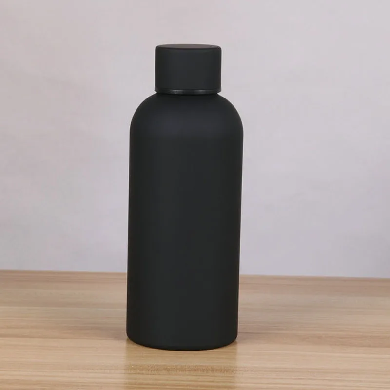 검정색