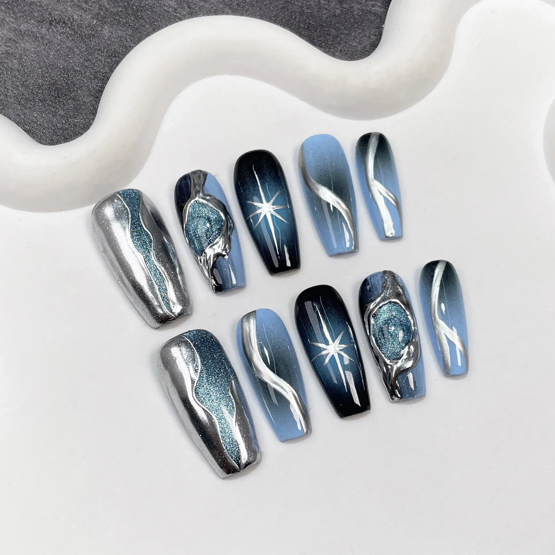 10Pcs Handmade Press On Nails Coffin False Nails Full Cover Gradient Metal Contrast  Artificial Manicure Wearable Nail Tips Art