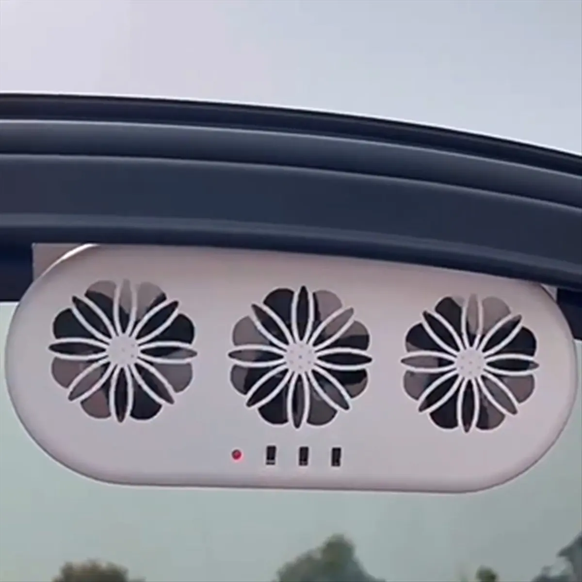 Super Sale Car Window Exhaust Fan Air Circulation Cooler Radiator Fan Solar Powered Car Fan Energy Saving White