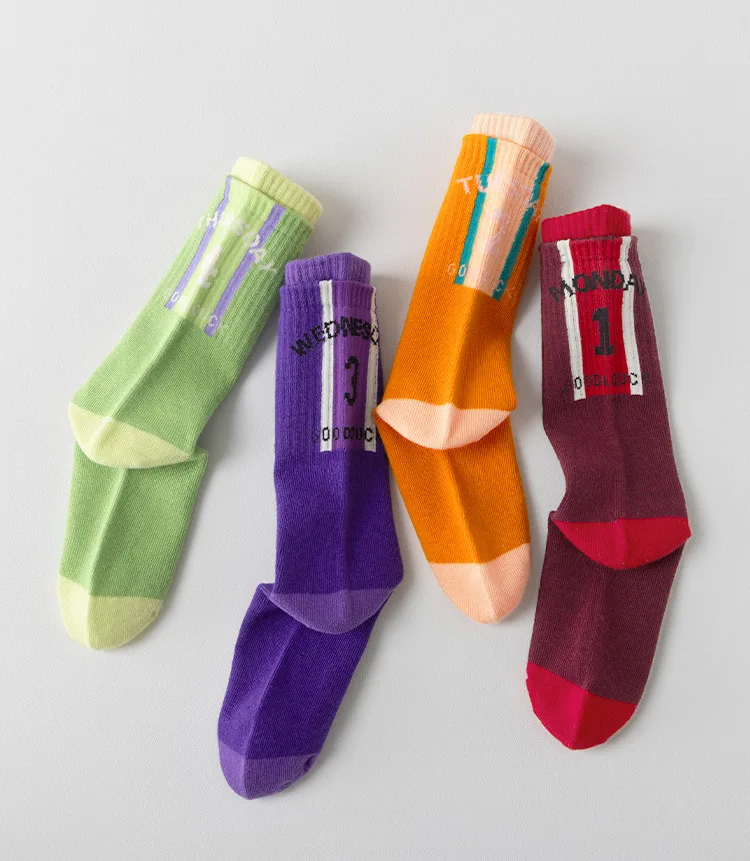 3-12T Jungensocken, lange Socken, Zahlenmuster, Sportsocken, Frühlings-Kniestrümpfe, 4 Paar – Detail 7