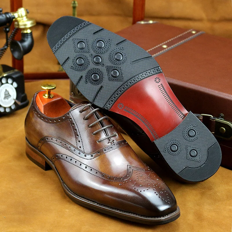 New  Genuine Leather Shoes Men Business Dress Formal Shoe British Carved Cowhide Top Layer Leather Shoes