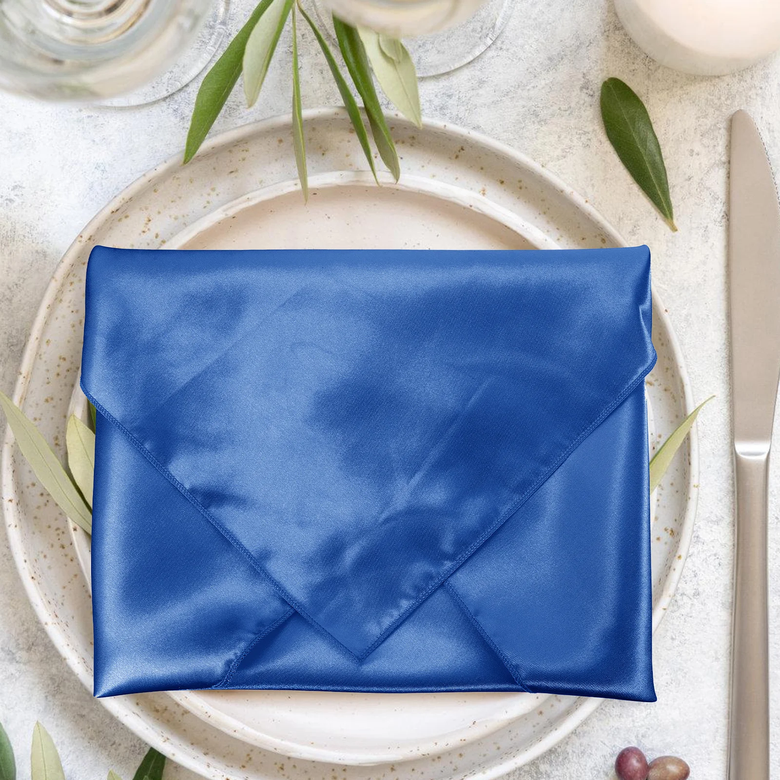

8 Pcs Satin Napkins Cloth Dinner Napkin Smooth Material Water Absorption Reusable Fabric Table Napkins Wedding Party Festival