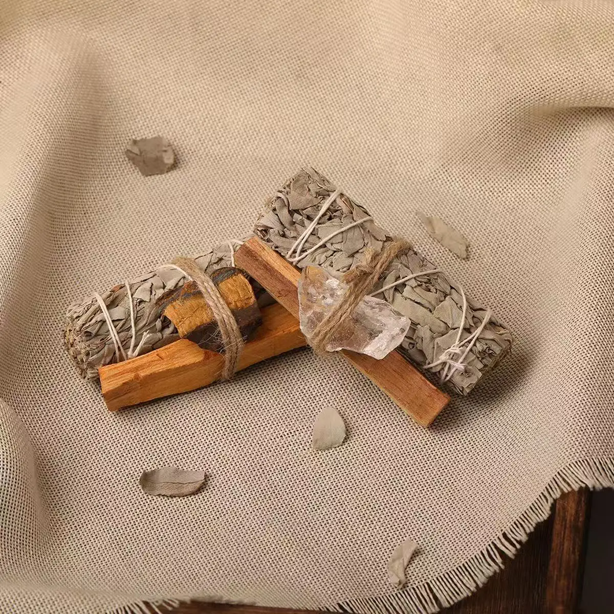 White Natural Sage Bundle Set with Palo Santo Crystal Salvia Blanca for California Smudging Rituals Energy Purification