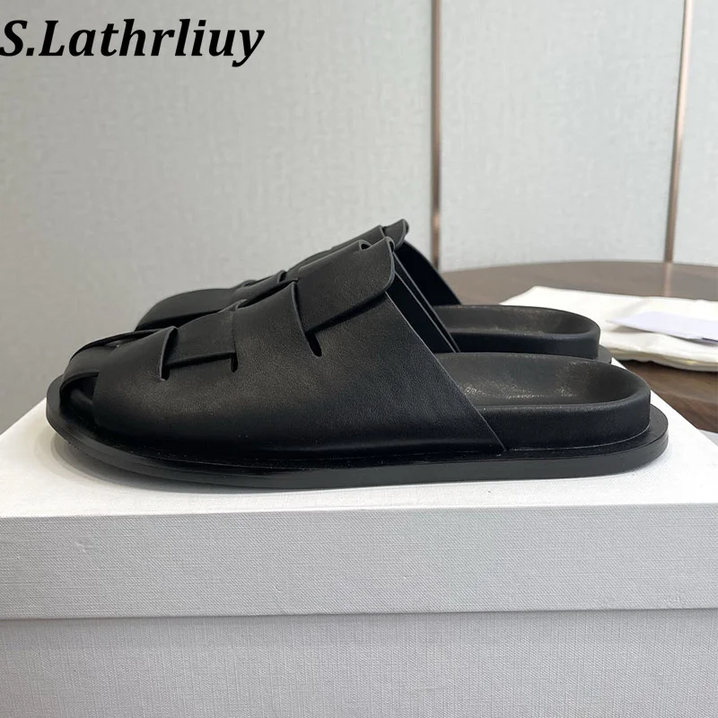 Summer new women's solid color leather simple home versatile slippers lightweight and comfortable vacation beach flat sandals