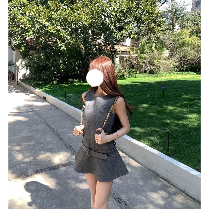 

Летнее платье Hebe в стиле Ins: омолаживающий эффект, подчеркивание талии, без рукавов, короткое, повседневное, из хлопка, с круглым вырезом