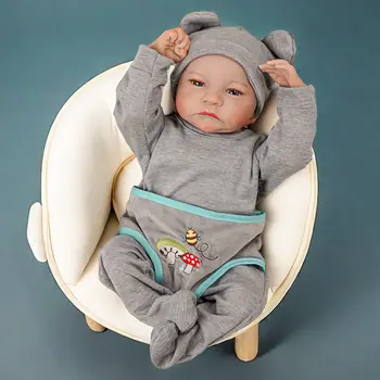 Risbecko 43公分 Levi 新生兒娃娃 重生娃娃 睡眠 柔軟矽膠 靈活 3D膚色 可見血管 手繪頭髮娃娃 10 最佳銷售 Feelwind 重生娃娃 - №1