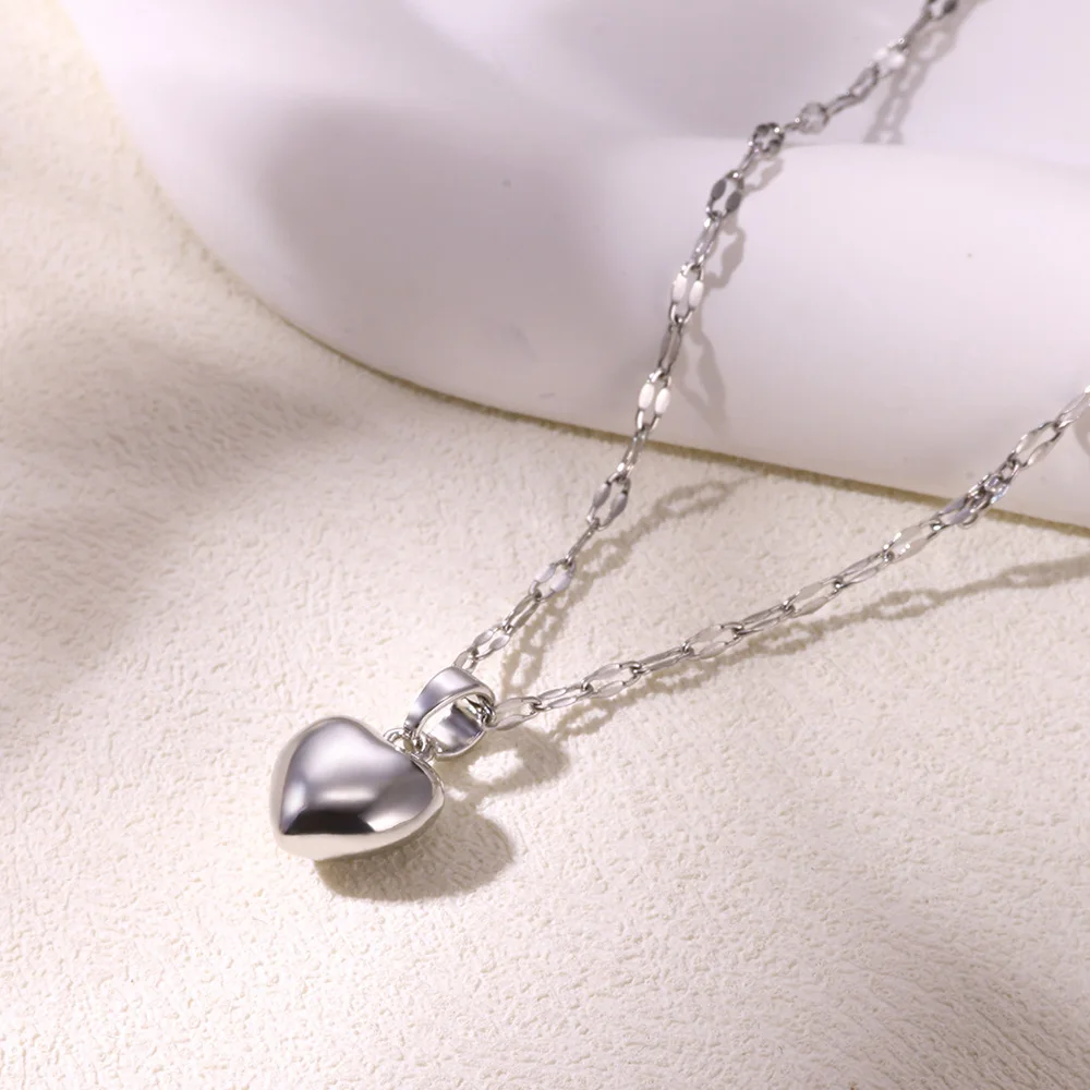 Stainless Steel Heart Necklace For Women 2024 New Trendy Lip Chain Simple Pendant Necklace Aesthetic Jewelry Gift Wholesalers