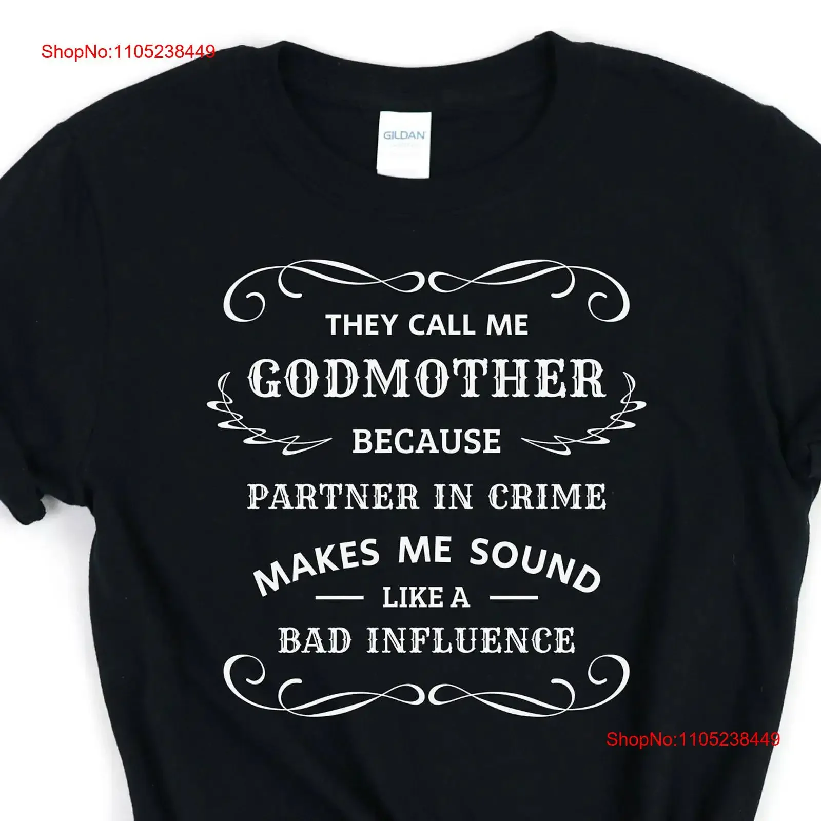 T-shirt de godmother, cadeau pour tante T, cadeau pour parrain/step-parent, on m'appelle parce que 'partenaire dans les crimes' sonne comme une mauvaise influence, vintage, effet délavé