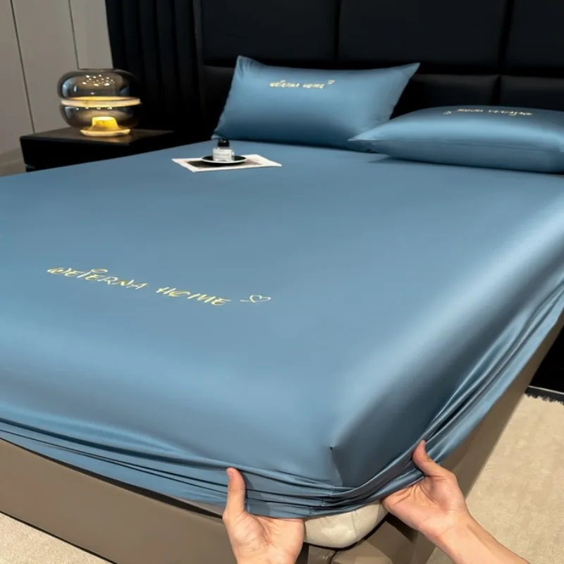 Summer solid color ice silk fitted sheet three-piece set, sleeping naked non-slip all-inclusive mattress protective cover
