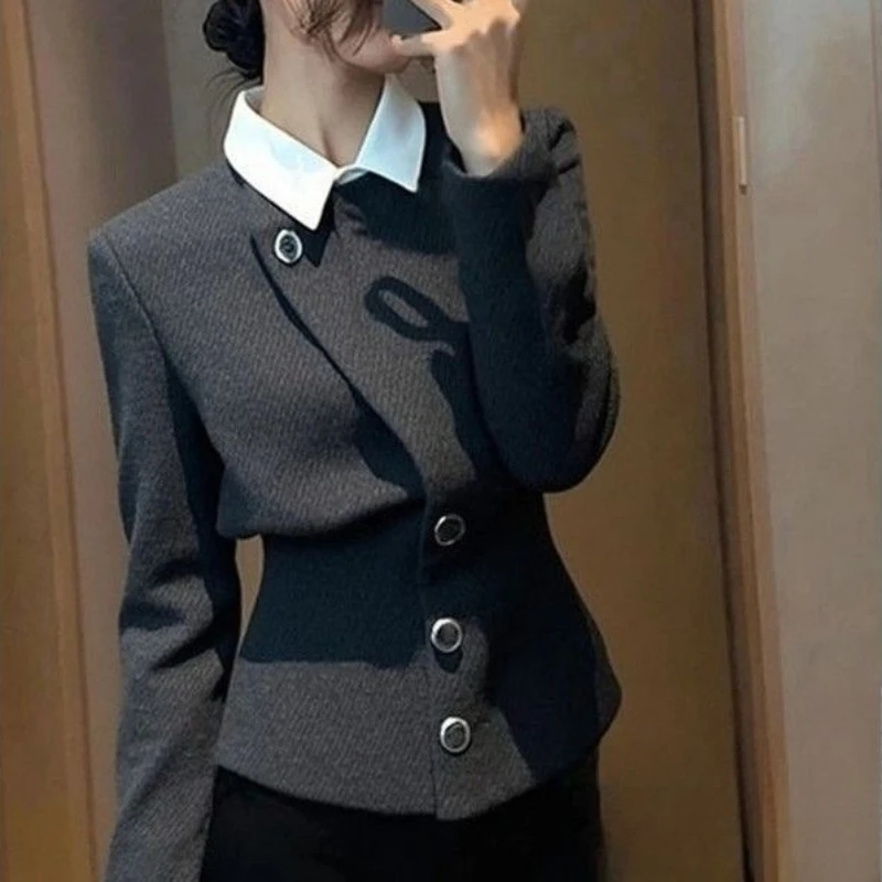 

Серый искусственный женский комплект из двух предметов, весенне-осенний новый модный темпераментный топ с длинными рукавами, высококачественный маленький топ в ароматом стиле