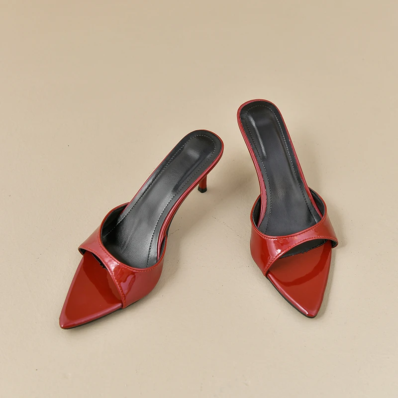 Thumbnail 2 - #38 Best Middle Heels to Buy In 2026