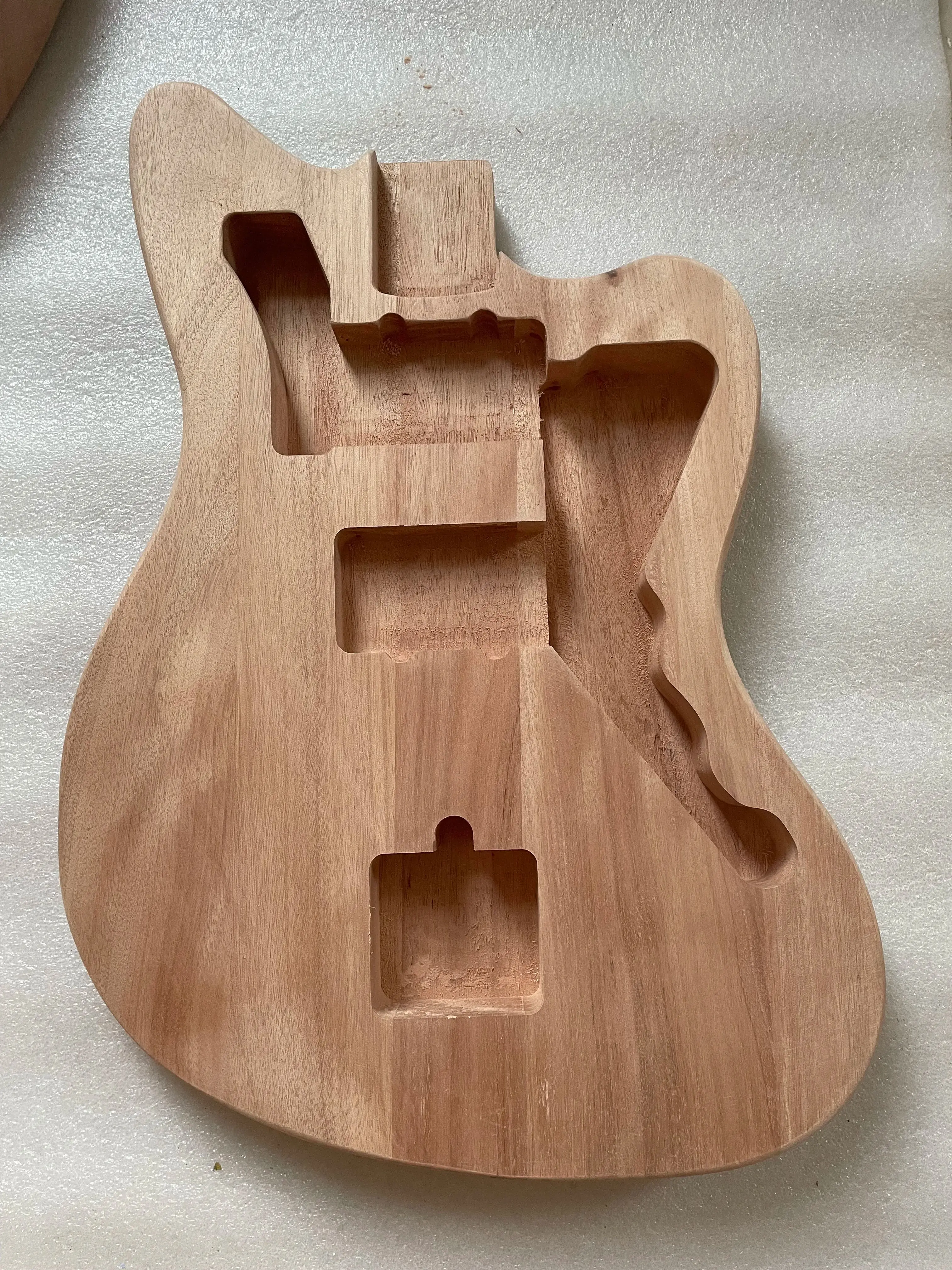 

Semi Finished Electric Guitar Body, DIY Guitar Part, Mahogany Wood Barrel, No Paint, High Quality, JM Style,5.65cm Pocket