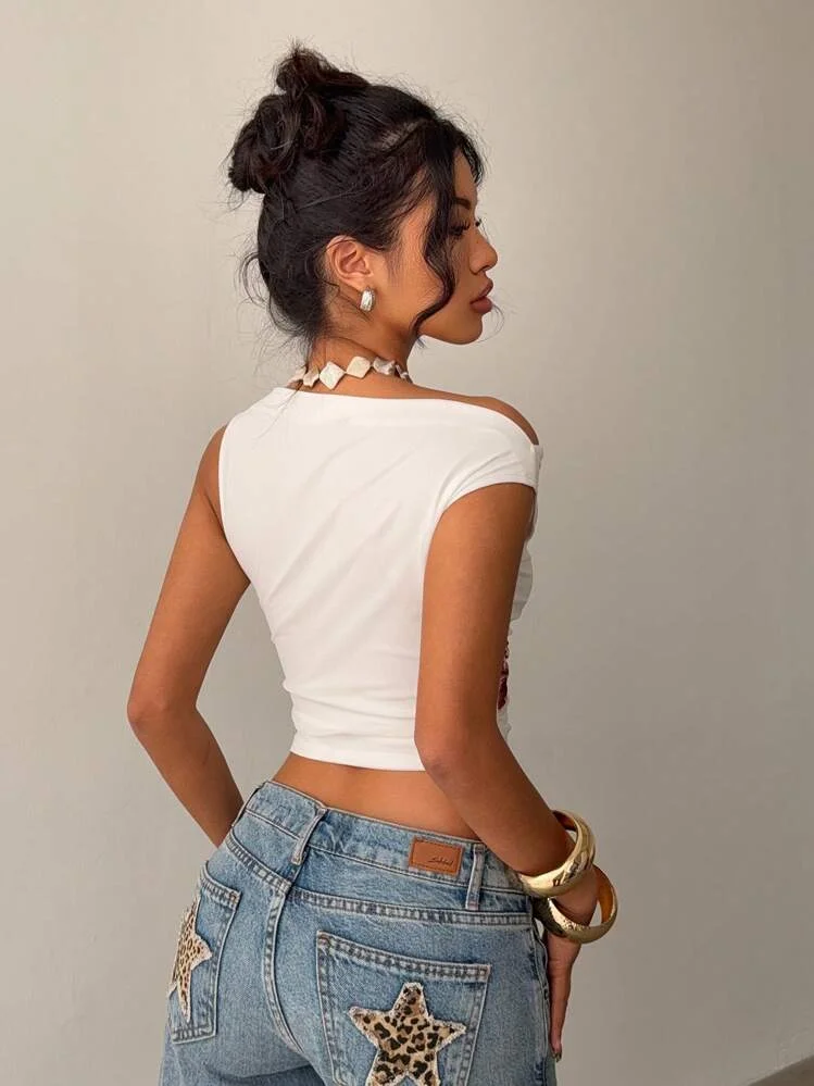 تي شيرت مثير بدون أكتاف صيفي جديد بدون أكمام بقصة ضيقة للنساء