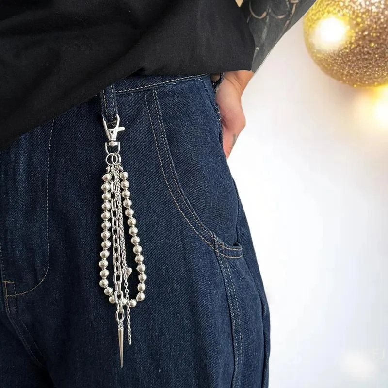 سلسلة مفاتيح أنيقة بشرابة فاسق للجنسين؛ معدن مستدير من الخرز الفضي؛ ملحق بإبزيم حزام الزوجين وديكور الحقيبة.