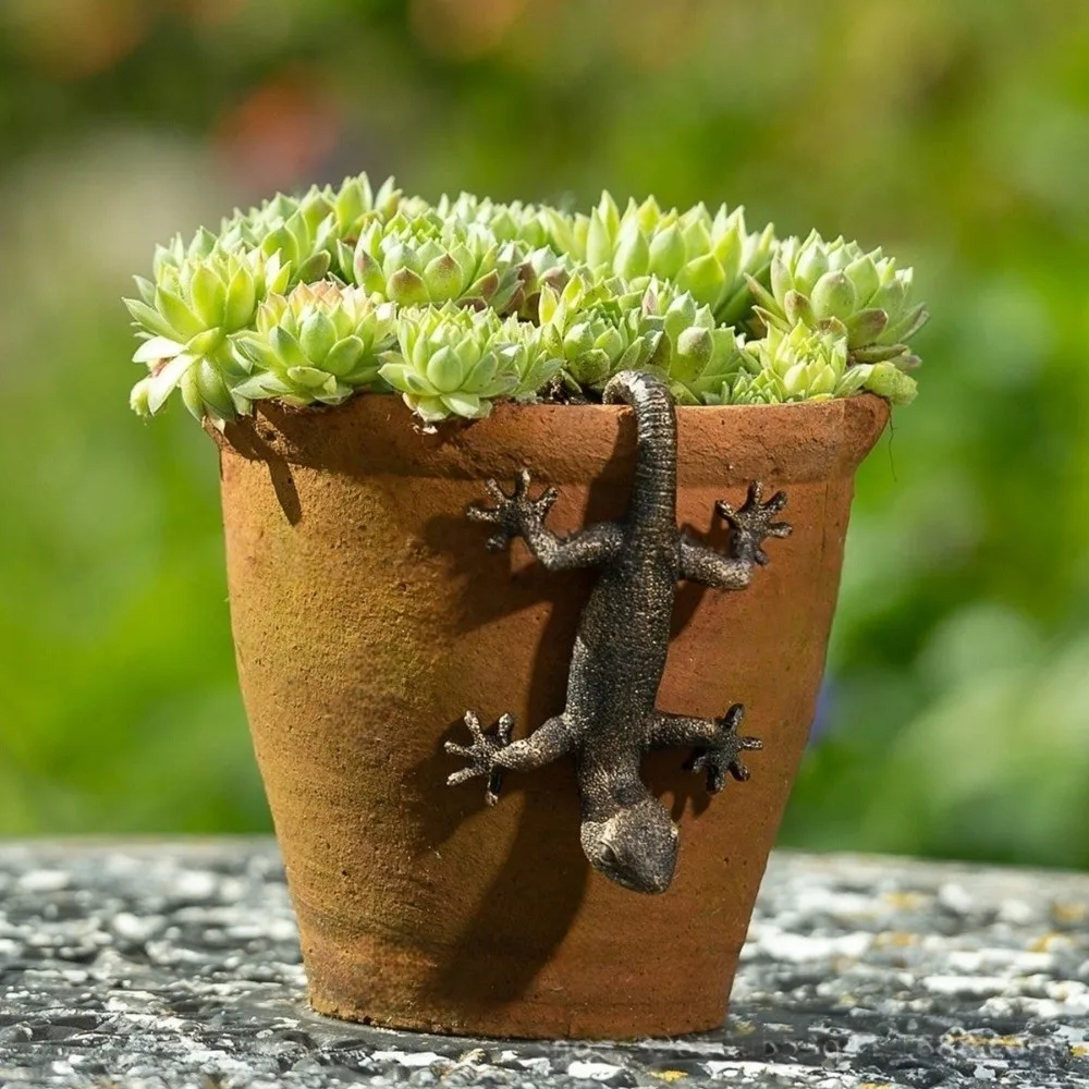 Potted Plant Partner Bronze Gecko Garden Decoration Dog Gecko Dog Climbing Garden Statue Resin Pot Buddies Puppy Resin Ornament