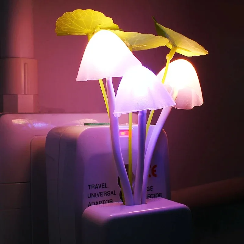 EU/US Plug Sensor LED Beautiful Light Romantic Abajur Infantil Mushroom Night Light Dreambed Illumination for Kids Bedroom