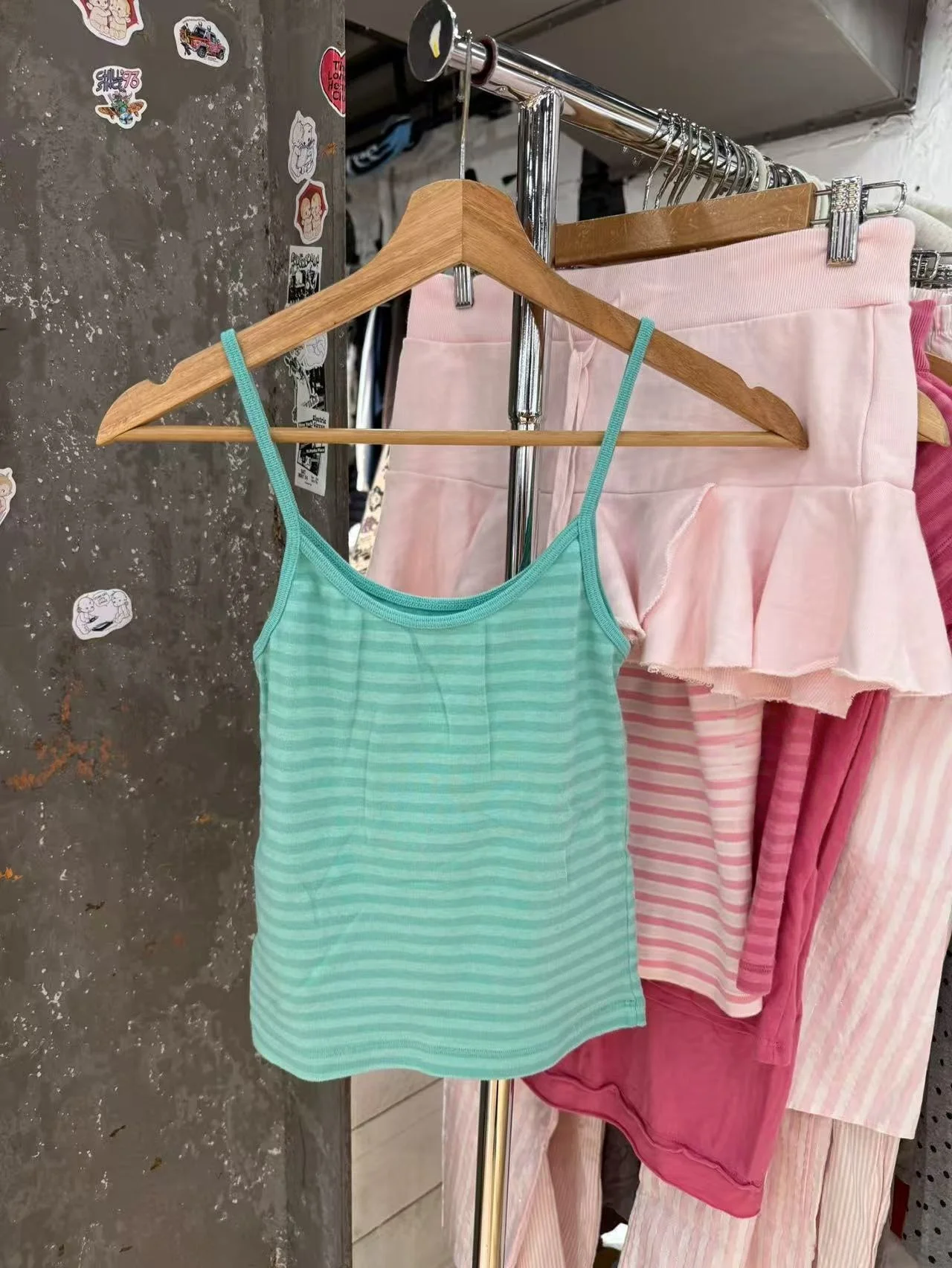 Summer Women's Cotton Stripe Strap Vest Elastic Close-Fitting Short Top Pure Cotton Striped Women's Tank Top Fashionable Vers...