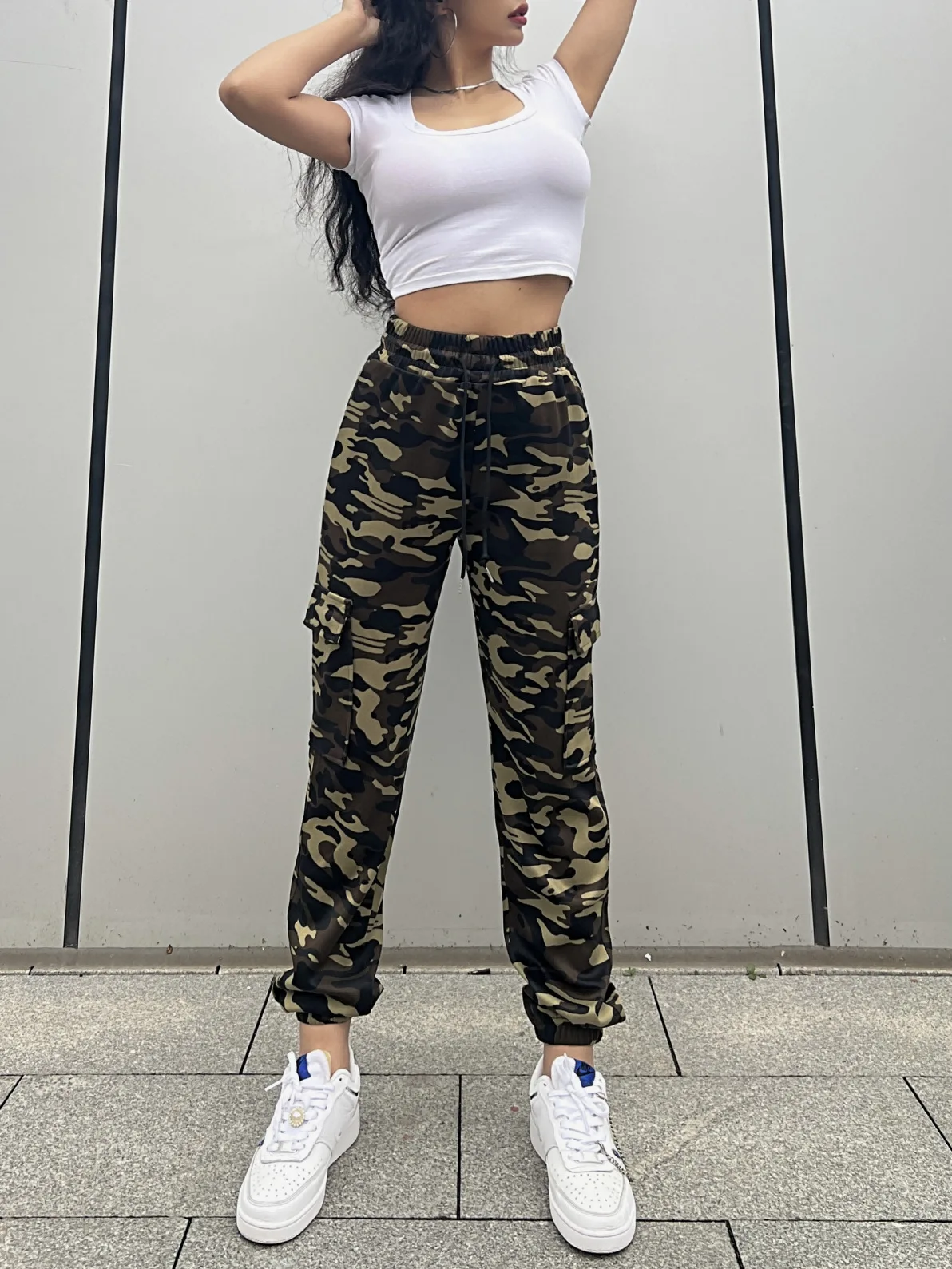 Koreanische Print Camouflage Cargo lange Hosen Frauen schnüren elastische Taillen taschen lose gespleißt 2023 Herbst gerade Hose