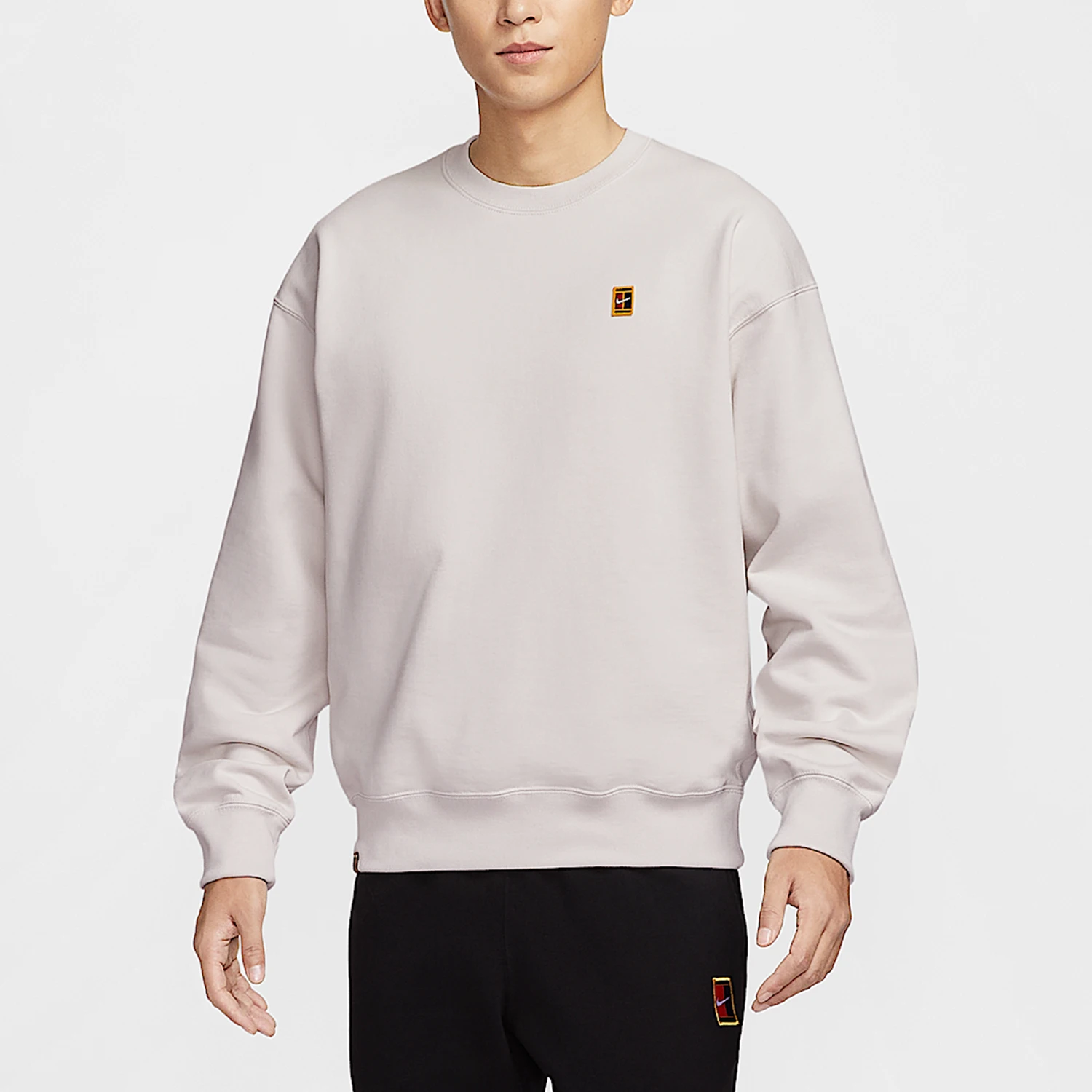 

Nike Authentic Court Men's Knit Round Neck Pullover Hoodie IM9361-030