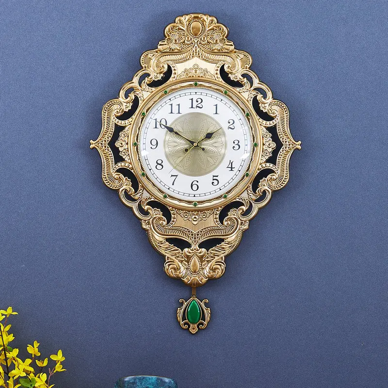 European Creative Living Room Atmospheric Silent Wall Clock Metal Craft Clock Bedroom Decoration Wall Clock