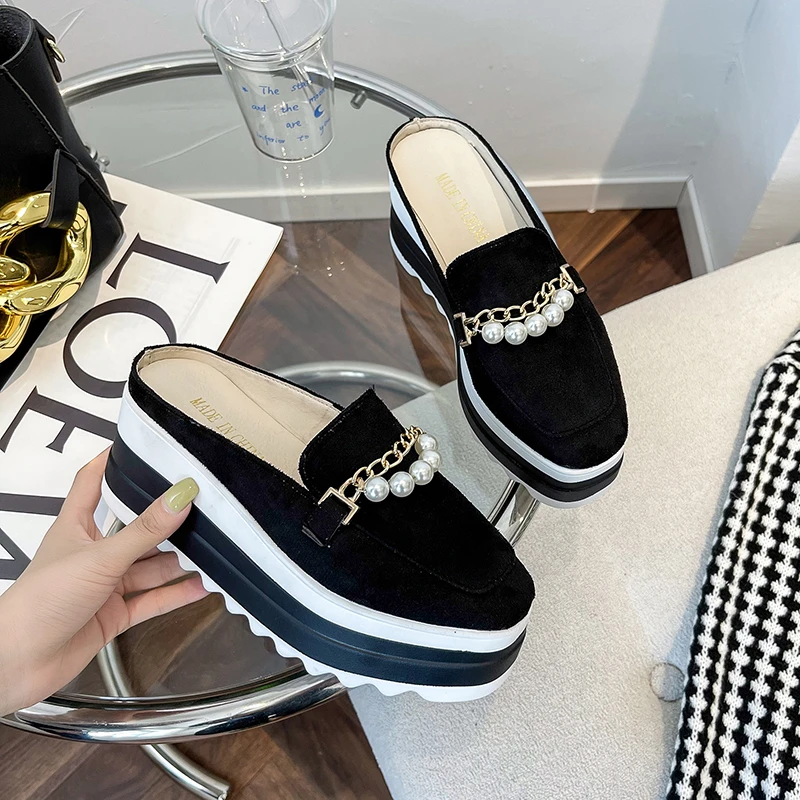 Vintage Flat Platform Women Shoes British Style Thick Heel Buckle Rivet Leather Slip-on Oxford Shoes Woman Loafers Casual Shoes