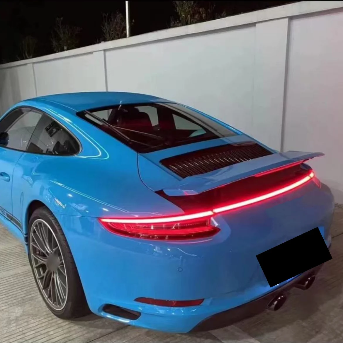 Body kit for Porsche 991.1 upgrade to 991.2 Rear Bumper assembly Through lamp Tail light assembly Rear surround Car Accessories