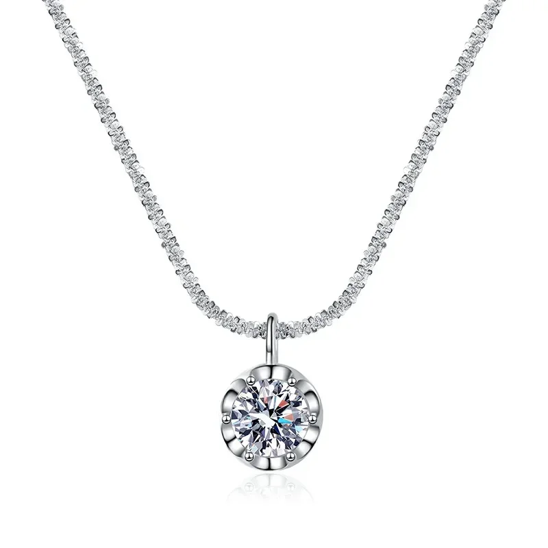 

S925 Sterling Silver Pendant Moissanite Necklace Sparkling Crown Cauliflower Chain 1 Carat 2 Carat D Color Moissanite Necklace