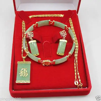 

Fine real Cubic Zirconia Trendy Jewelry %Beautiful Light green jade 18K GP pendant bracelet earring Jewellery AW112