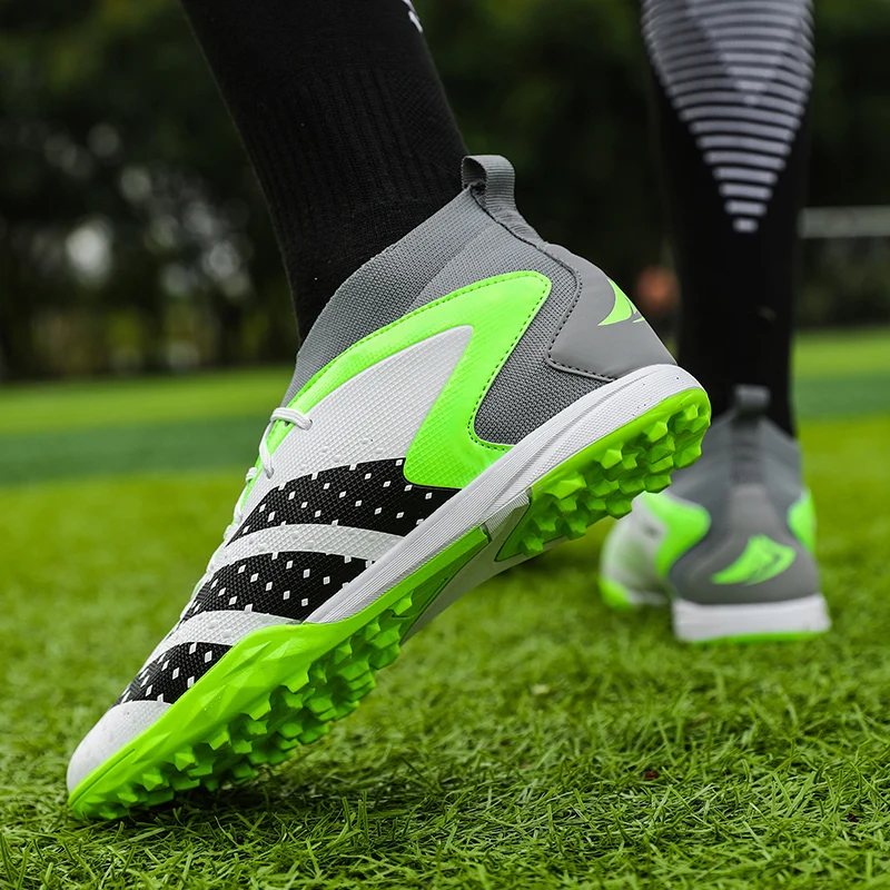 Professional Original Society Football Boot Men Artificial Grass Futsal Court Football Boot Luxury Design Fast Soccer Tennis