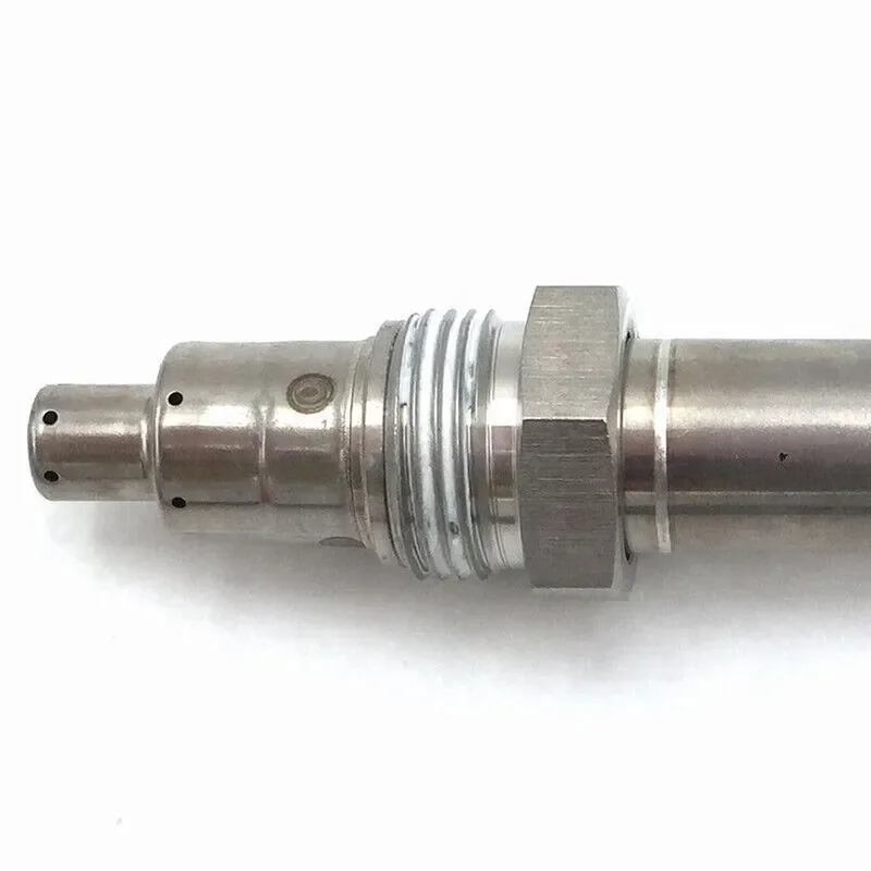 New Nitrogen Oxygen Sensor NOX Sensor for DAF Trucks Model 2011650 5WK96626C view 5