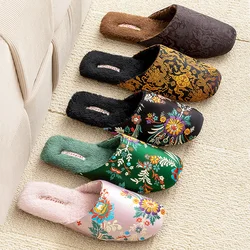 Autumn and winter new Chinese-style plush slippers men's home  embroidered slippers embroidered Beef tendon sole women's shoes