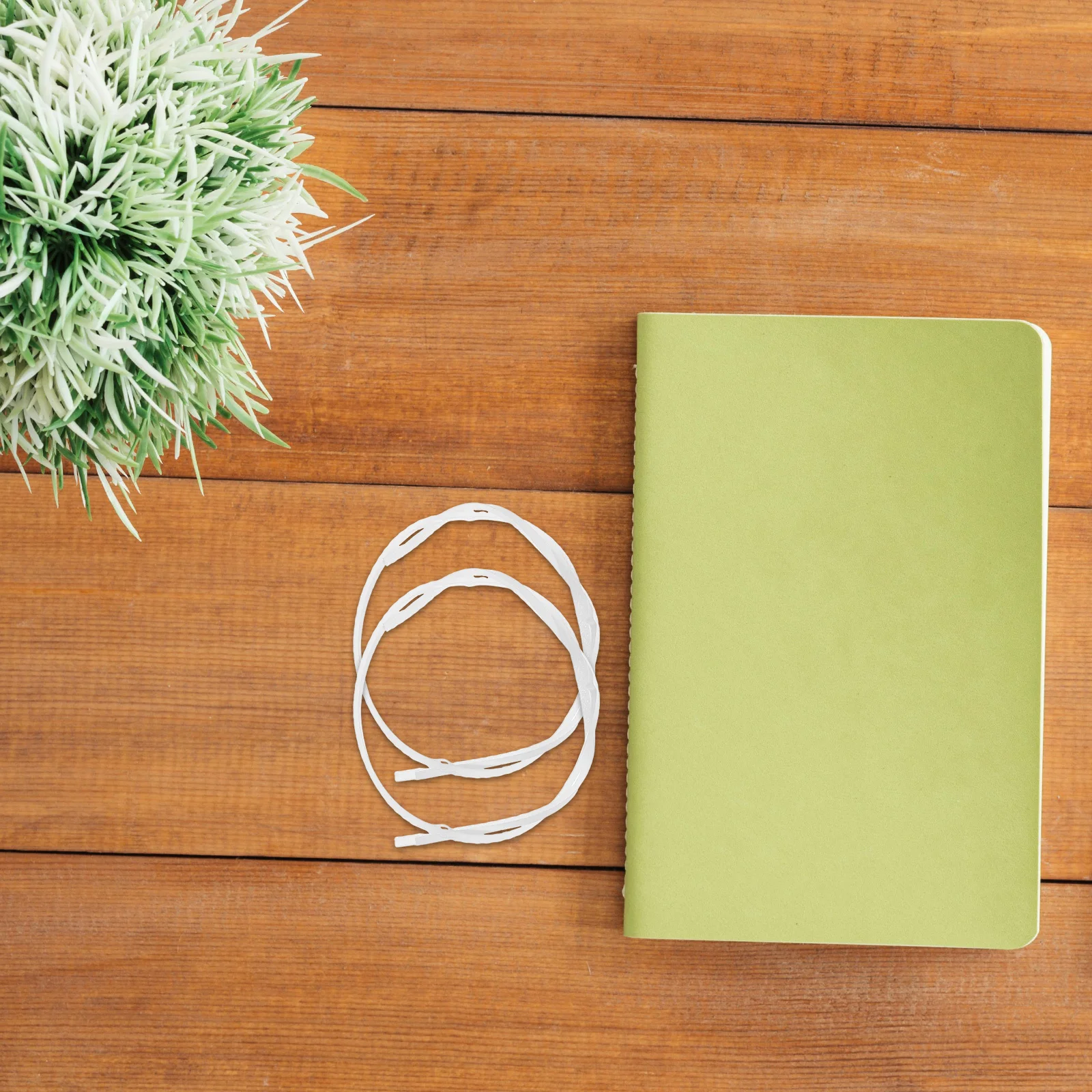 150 قطعة 2 مللي متر شرائط الراتنج تذوب الساخنة الأبيض التصاق قوي ألبوم الكتاب المدرسي ملزمة شرائط الغراء الحراري مكتب المدرسة #3