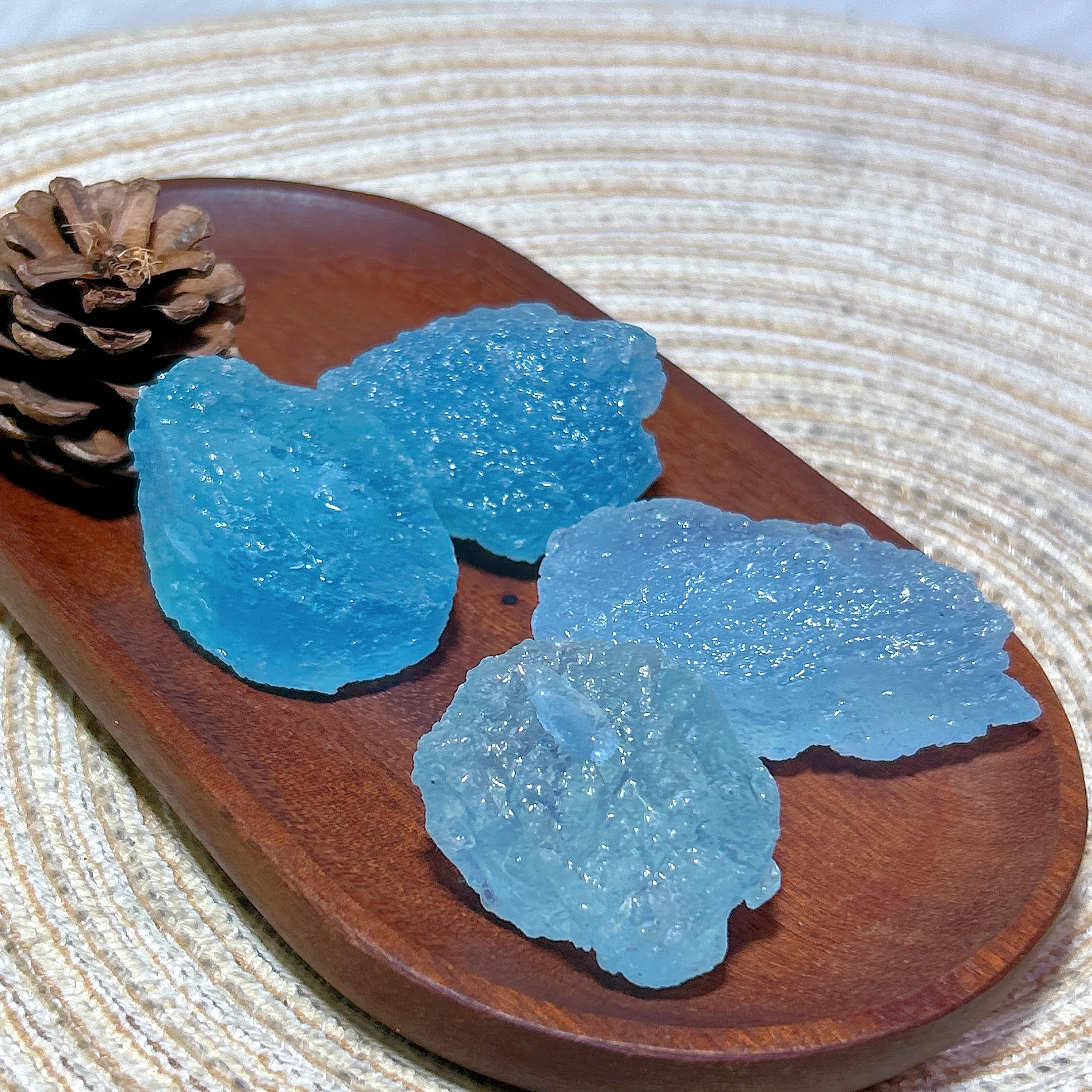 High Quality Natural Crystal Blue Aquamarine Raw Stone Specimen Ornament Healing Gemstones Energy Ore Reiki Home Decoration