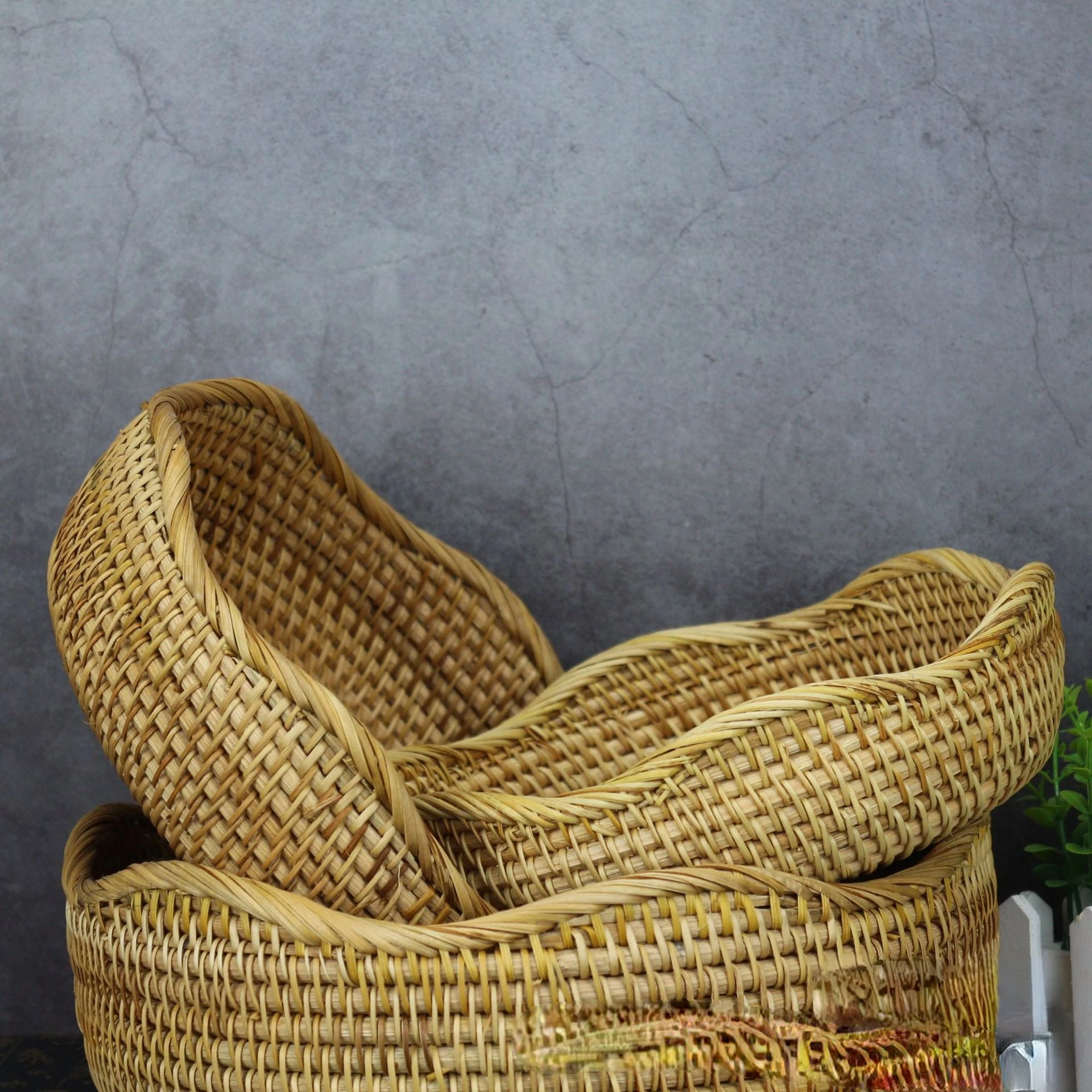 

Fruit basket handmade rattan storage picnic basket breakfast basket living room desktop snack dried fruit creative box