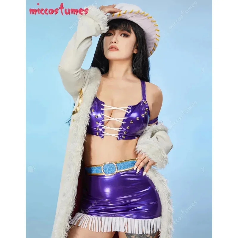 

Новые женские костюмы Miccostumes в стиле аниме Робин, бюстгальтер и мини-юбка с длинным пальто и шляпой HFHJGERYRGDSSDSDGBBBBH2025