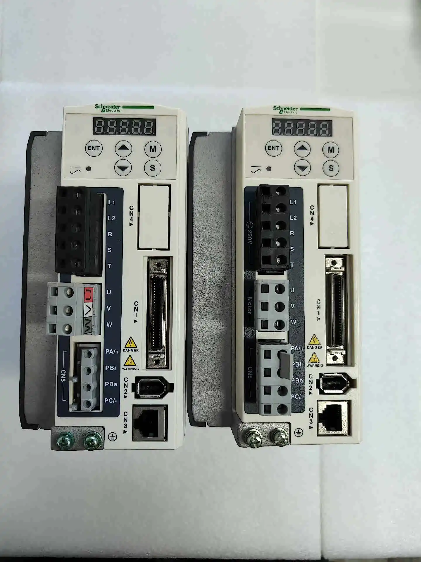 

LXM23DU15M3X Servo Drive for Schneider