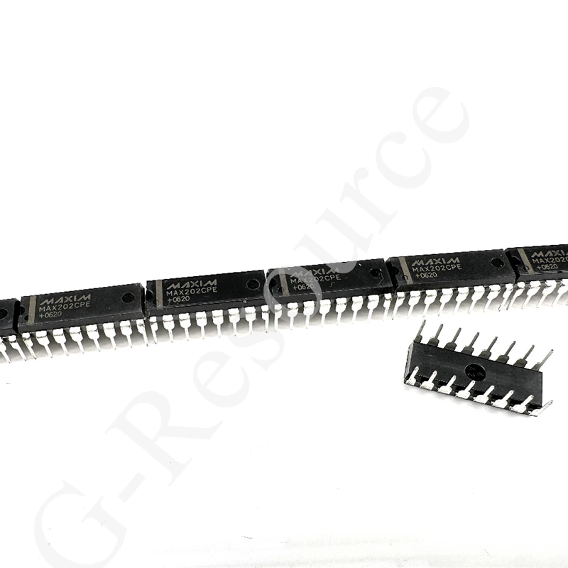 MAX202CPE+ DIP-16 Интегральная схема MAX202CPE + 5 В, трансиверы RS-232 с внешними конденсаторами 0,1 мкФ