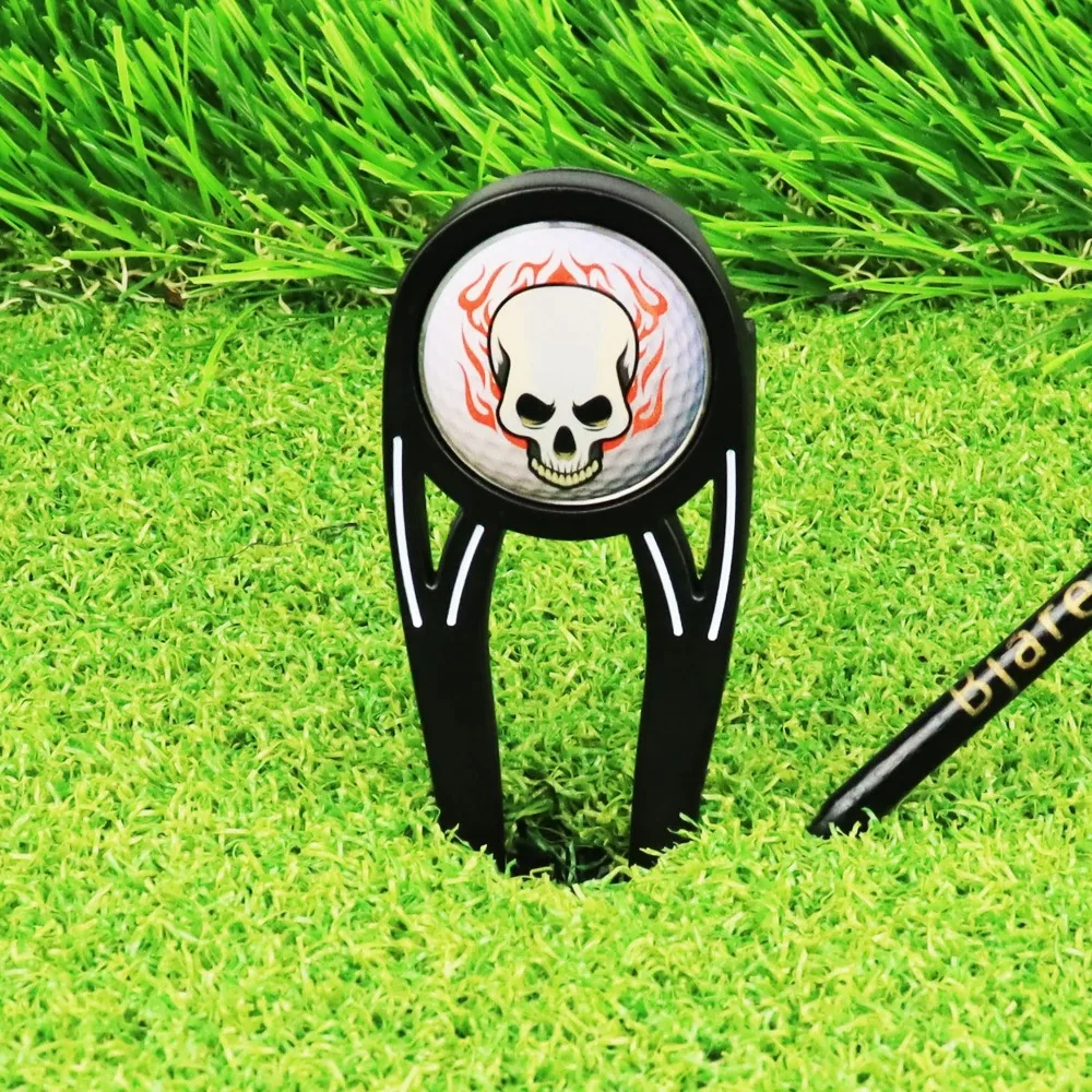 Zinc Alloy Golf Green Fork Portable Magnetic Golf Ball Fork 4 in 1 Multifunctional Golf Ball Marker Mark Location