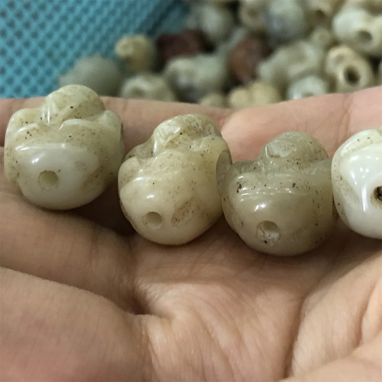 1 قطعة/الوحدة بيجو السحر abalorios صنع المجوهرات الطبيعية كينغهاي اليشم الجمجمة DIY بها بنفسك الاكسسوارات خمر مجوهرات الأحجار الكريمة الخرز للجنسين