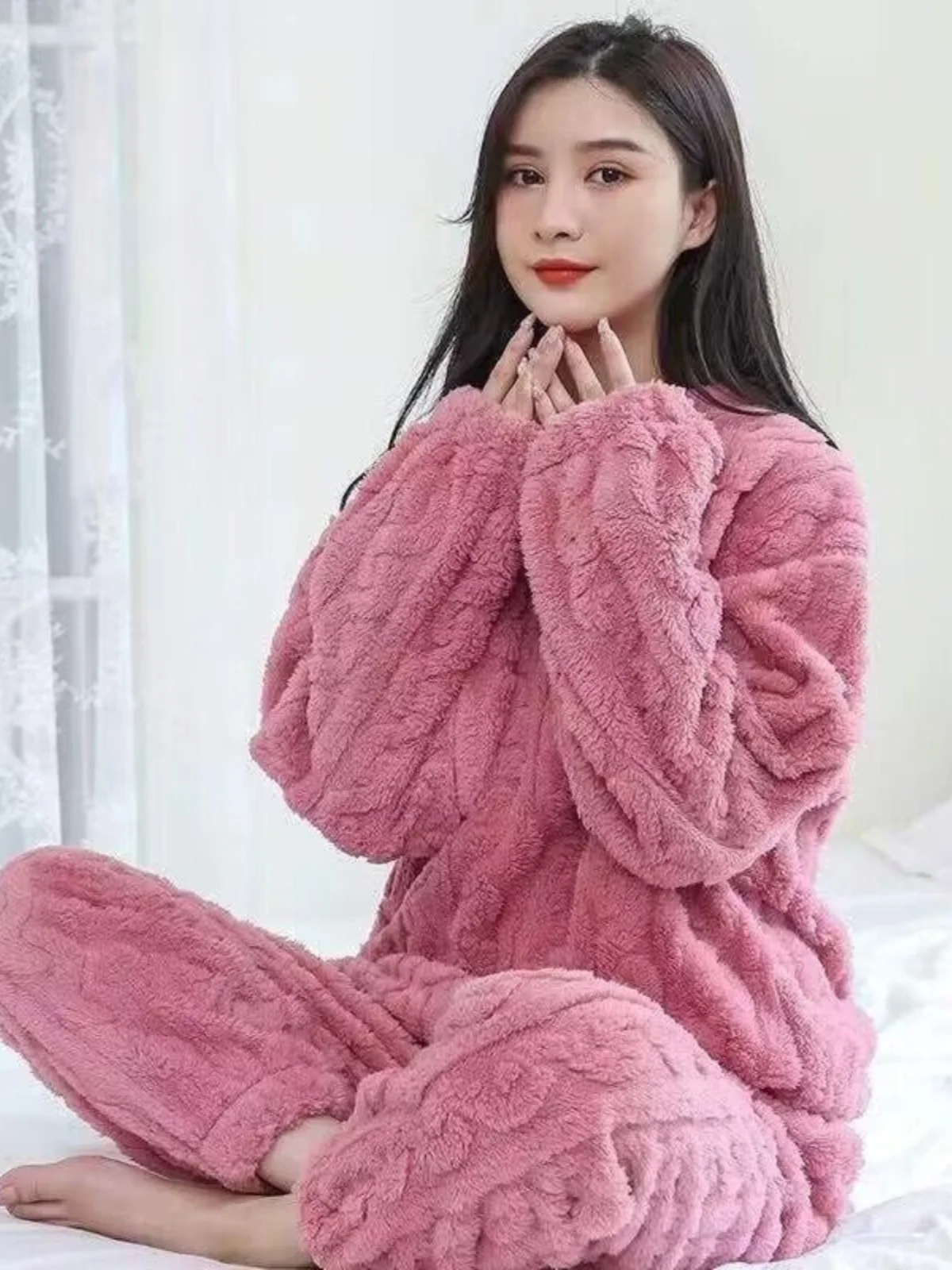 Thumbnail 4 - #34 Most Reviewed Pajama Sets