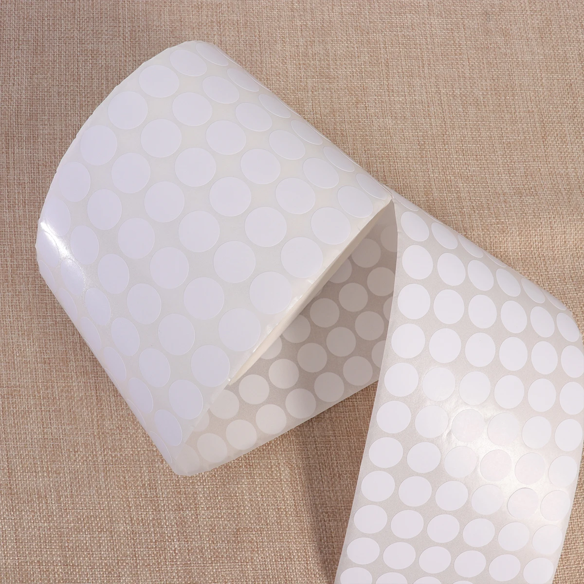 

20000 Pieces Cloth Labels Blank Code Label Stickers Blank White Cloth Hat Label Sticker Barcode File Folder Labels