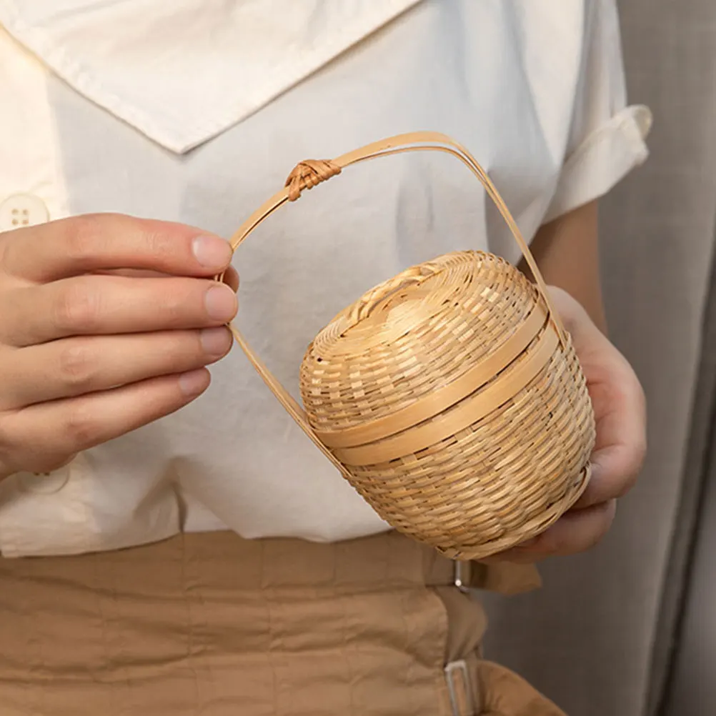 

Mini Snack Basket Woven Bamboo Pastoral Style Handheld Storage Gift Kitchen Practical Long Life Simple Design Portable