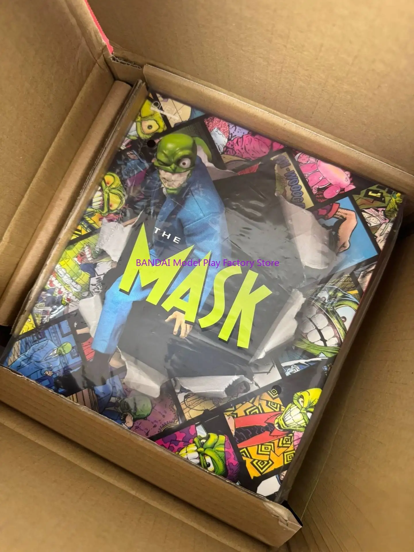 الجديد في المخزون Mezco Toys The Mask 1/12 مقياس لعبة الحركة الشكل مجموعة كاملة عمل الشكل دمية مادية هدية لعبة