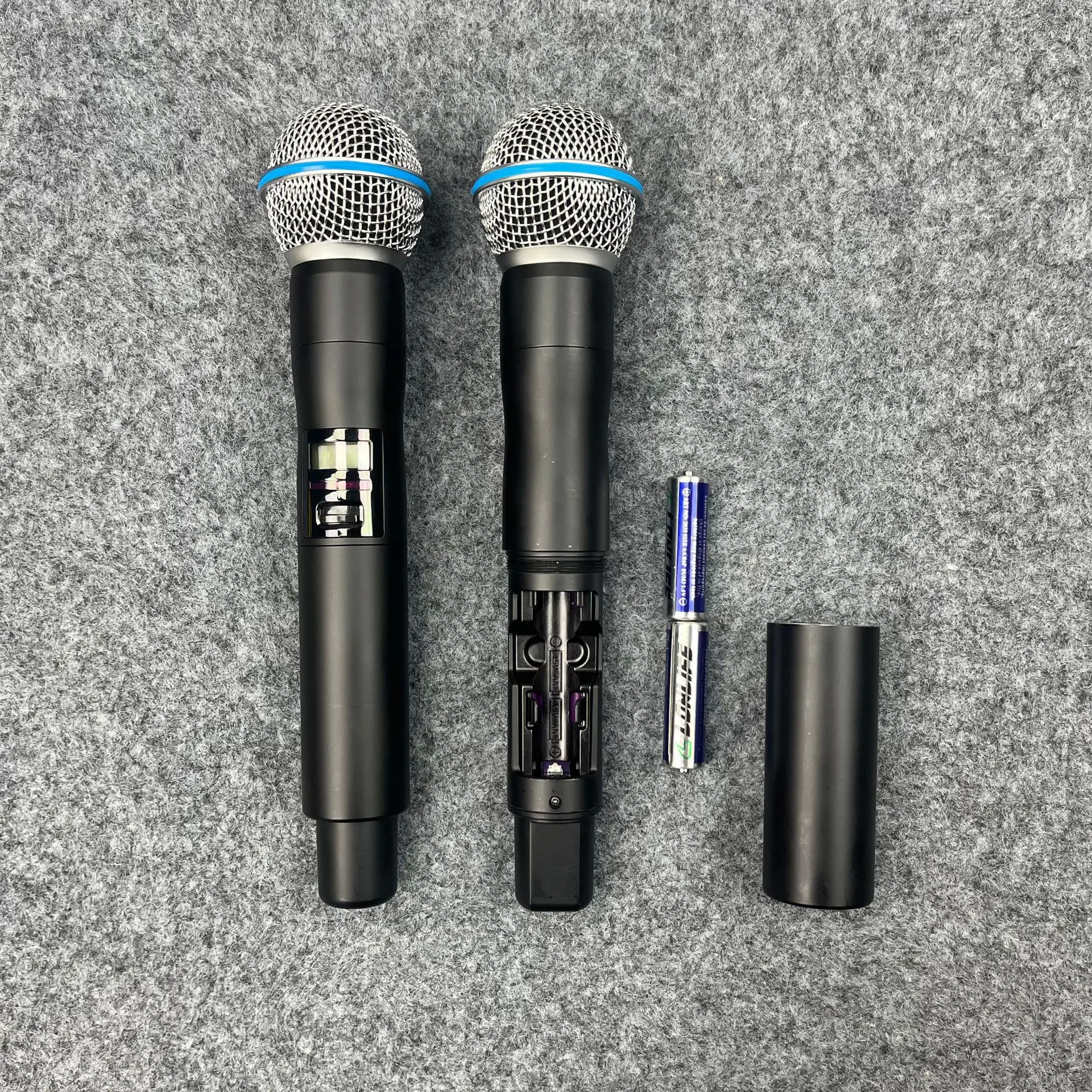 True Diversity Wireless Dual‑Channel Microphone, 300‑Meter Reception Range, for Stage Performances, KTV and Live Streaming