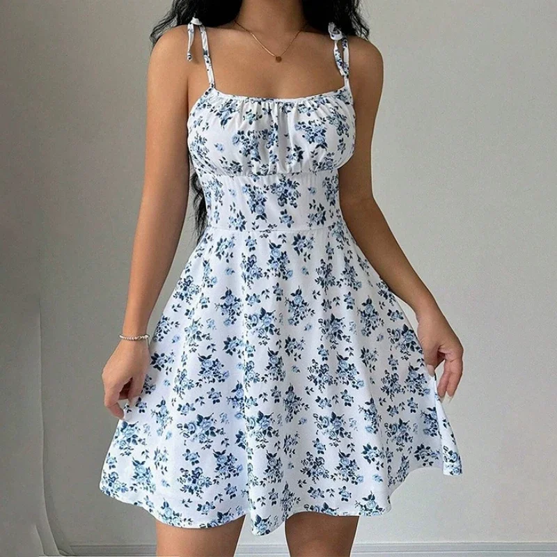 Bonito vestido corto de playa con tirantes finos florales de verano para mujer, vestidos para mujer, ropa de mujer, ropa de mujer, vestido, nuevo en vestido 2