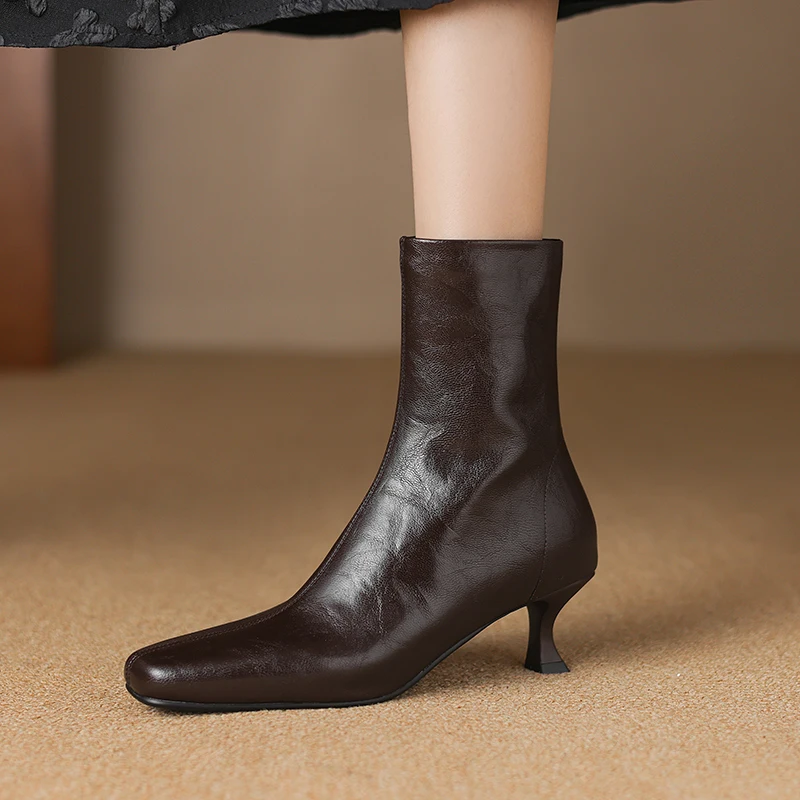 

Genuine Leather Womens Ankle Boots Pointed Toe Kitten Heel Shoes Zipper Modern boots High Booties High Heels Elegant Women pumps